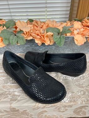 Dansko Olivia Slip On leather Polka Dot Loafers Size 39